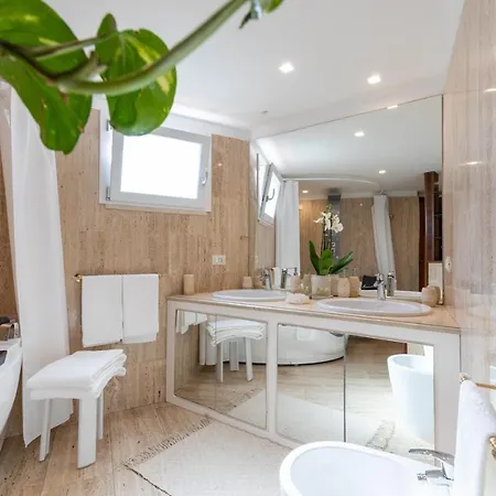 Lejlighed Atticus Forum Romanum Luxury Penthouse