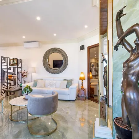 Atticus Forum Romanum Luxury Penthouse Apartment Rome