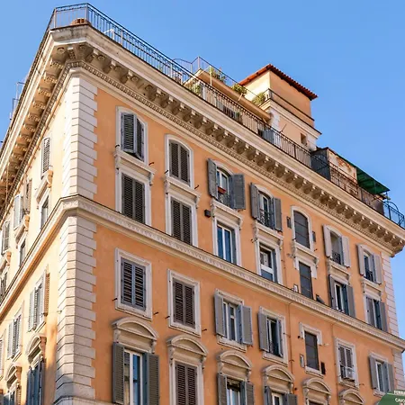 Atticus Forum Romanum Luxury Penthouse