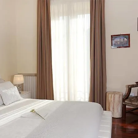 Atticus Forum Romanum Luxury Penthouse
